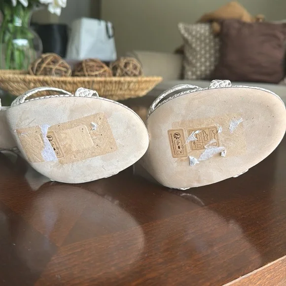 Jimmy Choo Cream Snakeskin-Effect Slingback Heels 10.5 or 40.5 NWT - Picture 3 of 7